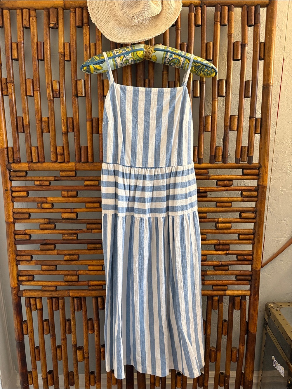 SZ S UNIVERSAL THREAD SUN DRESS